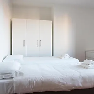 navigli-luminous-2-bedrooms-5-pax.it-lombardy.com/